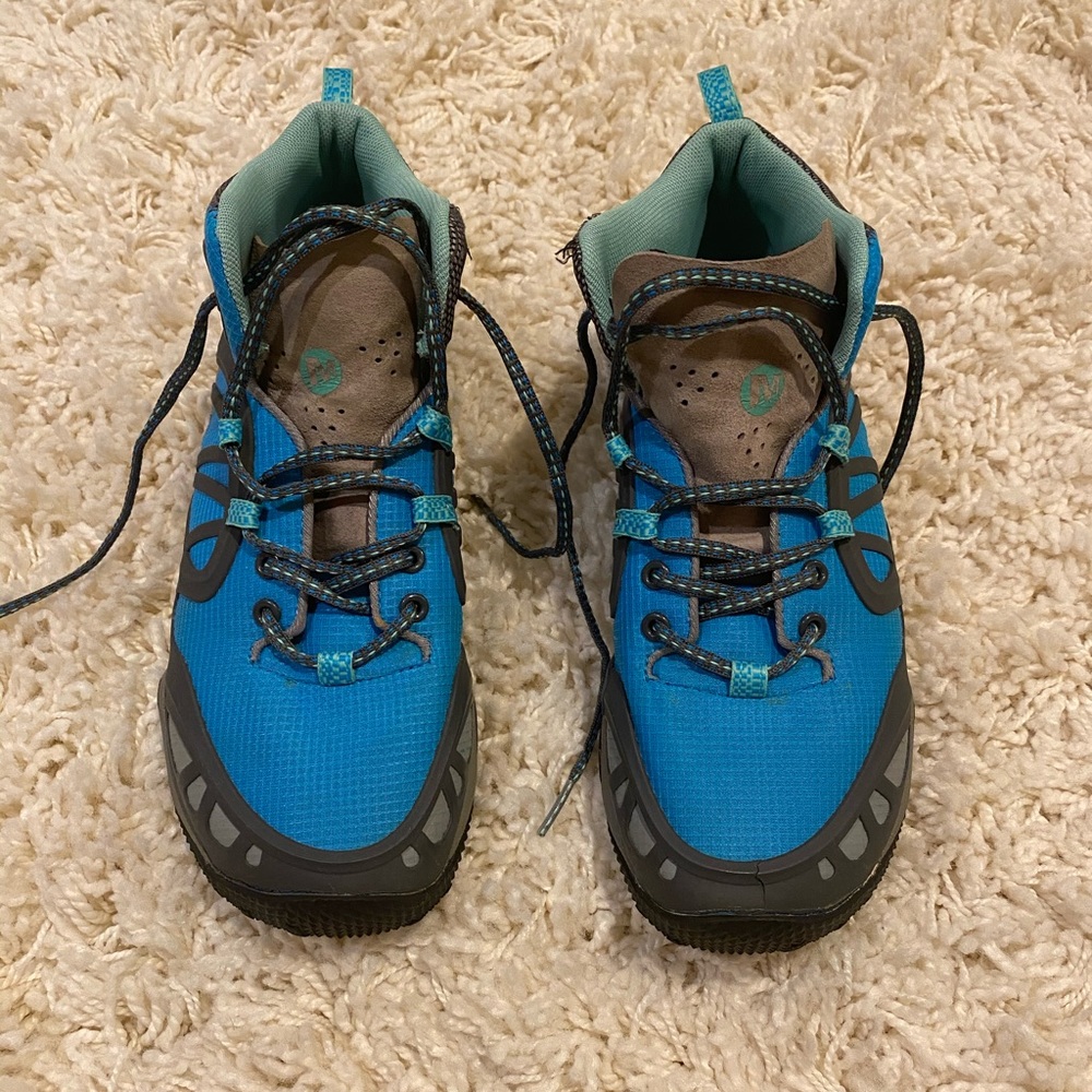 Merrell Proterra Vim Mid Hiking Shoes